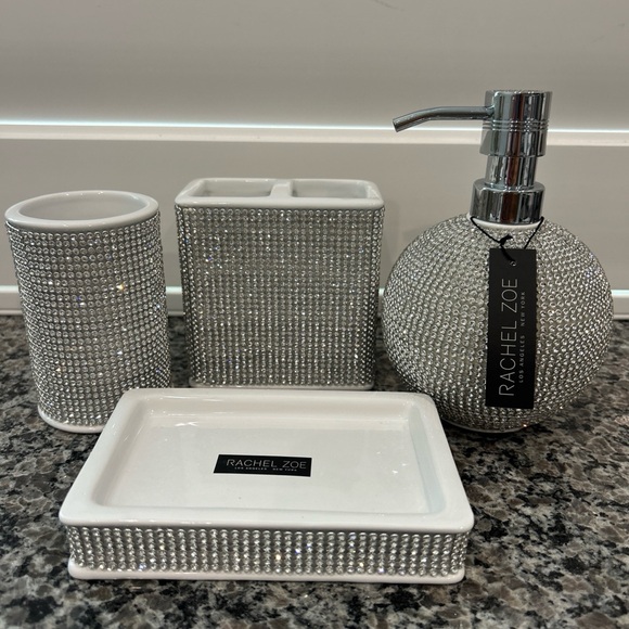 Rachel Zoe Rhinestone 4 Piece Bathroom Vanity Set Soap Lotion Tumbler Toothbrush - Picture 1 of 5